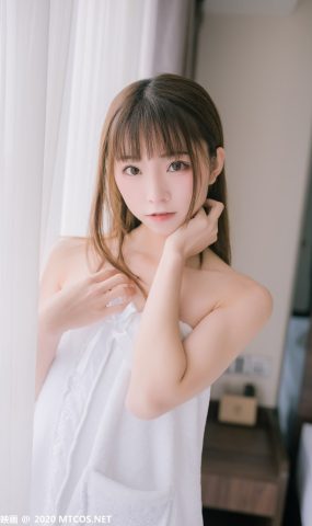 [喵糖映画] VOL.158 纯白浴巾 在现浏览