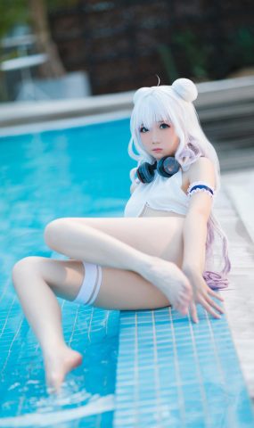 [焖焖碳]  恶毒泳装[20P]