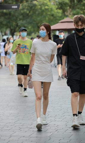 唯美街拍 NO.1209 – 长腿女友[87P]