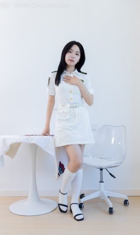 勿恋传媒 NO.1975 纱纱-月半弯[200P]