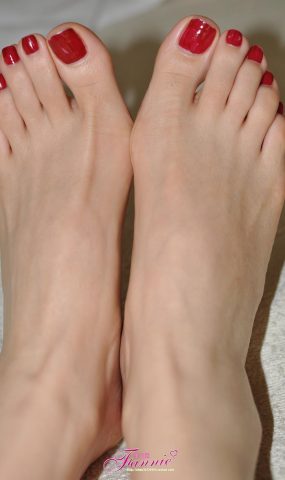 Fannie芬妮每足园 No.128 芳轩小品 涂鸦-裸足 [65P]