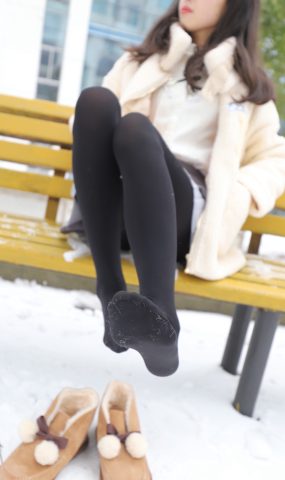 大西瓜爱牙膏-2019 4月活动 模特1（一） 黑厚 室外 [109P]