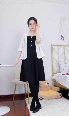 勿恋传媒 NO.1640 青柠-木叶落秋声[154P]