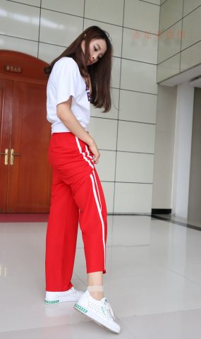 大西瓜爱牙膏-2018 6月活动 模特1（一） 短丝 （1）[100P]