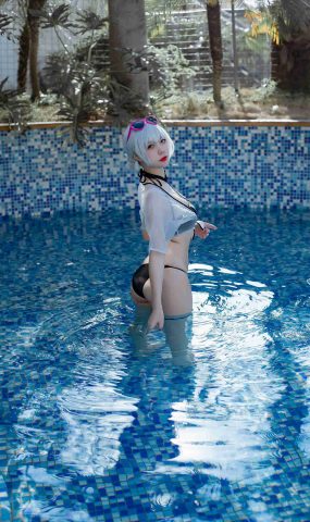 二佐Nisa – 碧蓝航线 天狼星泳装[15P]