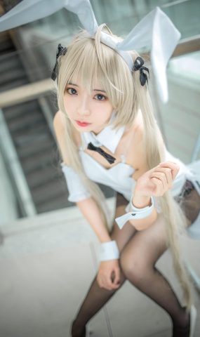网荭Coser@疯猫ss 穹妹兔女郎 在现浏览
