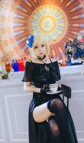 网荭Coser@疯猫ss 贞德 在现浏览