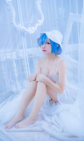 网荭Coser@二佐Nisa 雷姆白裙 在现浏览