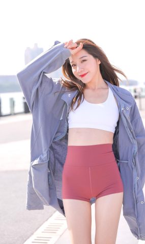 唯美街拍 NO.1085 四季红茶 (4) [84P]