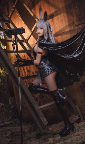 瓜希酱 – 暴行[15P]