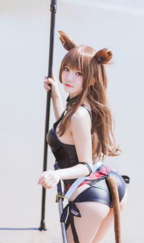 桜桃喵 天火泳装 [25P]