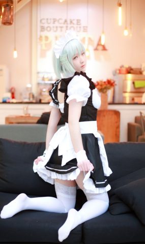 一小央泽 – 女仆鸢一折纸 [11P]