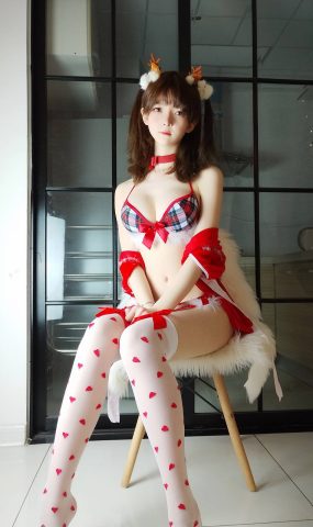 一小央泽 – 圣诞·鹿 [31P]