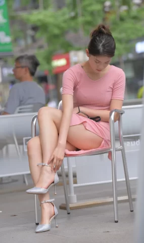 唯美街拍 NO.956 粉色长裙佑惑少妇（3） [131P]