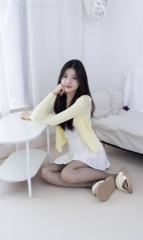 勿恋传媒 NO.1774 青柠-月亮弯弯[160P]