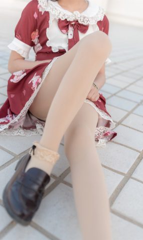 唯美街拍 NO.639 肉丝也能很可爱 [42P]