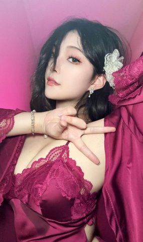 Natsuko夏夏子 – 紫罗兰[25P]