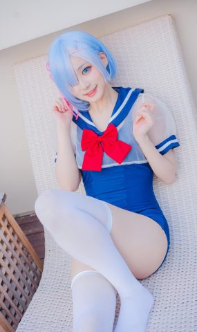 幼愛youmeko – 蕾姆泳装[18P]