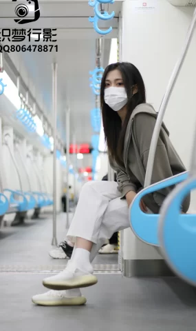 织梦映像 135 地铁随行完整版[261P]