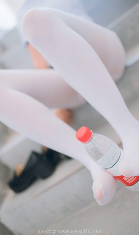 [SIEE丝意] No.428 妞妞～正义的颜色 在现浏览