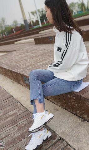 [SIEE丝意] No.464 恬恬 镜中她 在现浏览